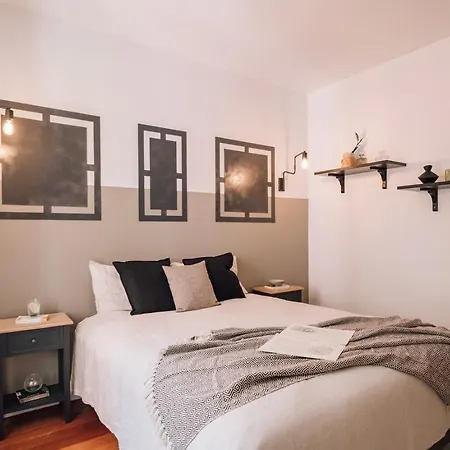 Lansac - 3 Bedrooms And Office In Arroios Lägenhet