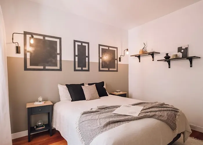 Lansac - 3 Bedrooms And Office In Arroios 아파트