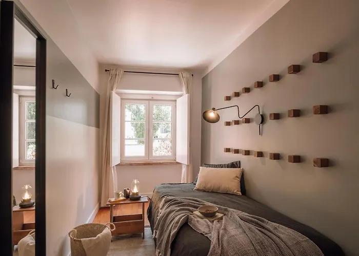 Lansac - 3 Bedrooms And Office In Arroios * Lisboa